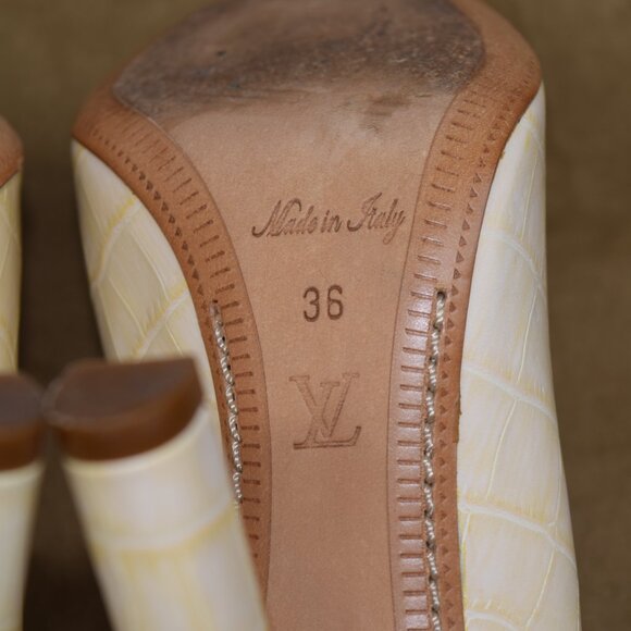 EUC Louis Vuitton Merry-Go-Round Heels Pumps 36 M Cream Alligator 6 M Metal Toe - Picture 15 of 15
